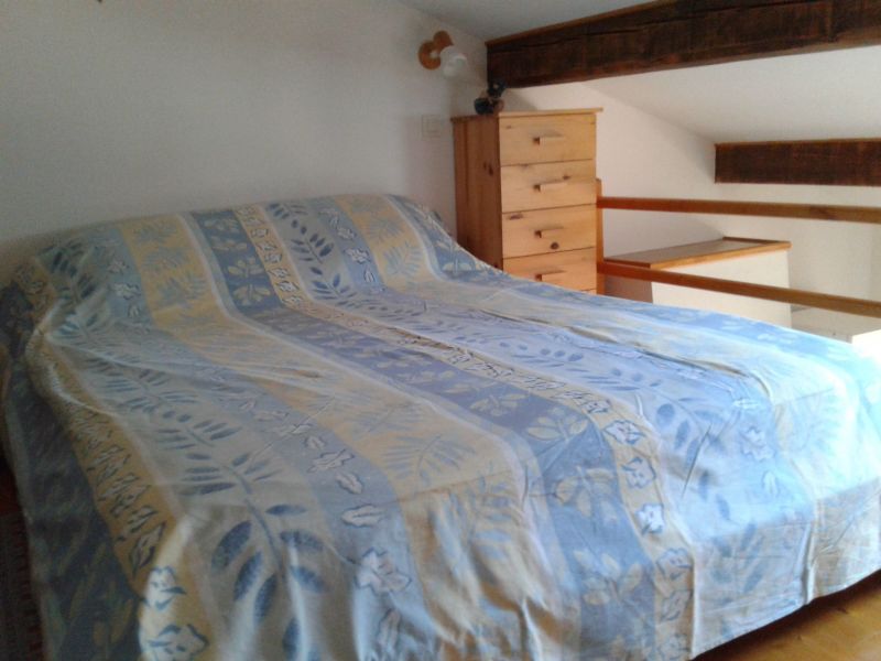 photo 8 Owner direct vacation rental Aix en Provence appartement Provence-Alpes-Cte d'Azur Bouches du Rhne bedroom