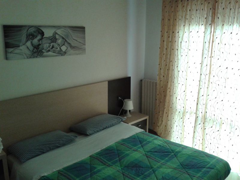 photo 10 Owner direct vacation rental Rimini appartement Emilia-Romagna Rimini Province bedroom 1