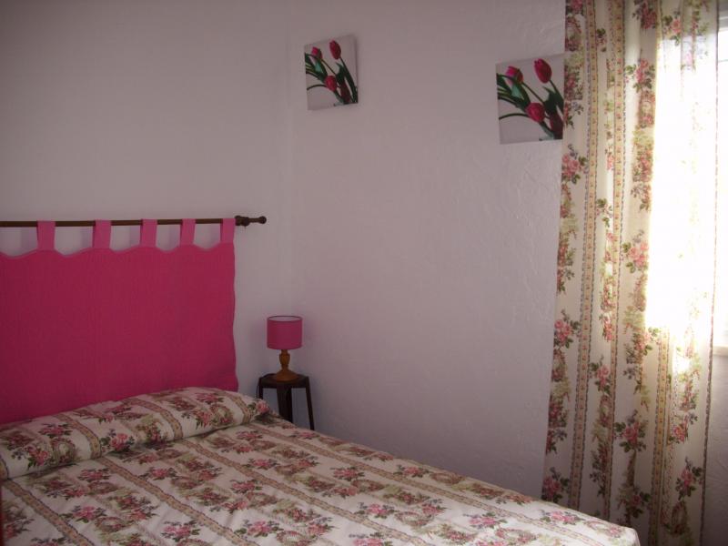 photo 8 Owner direct vacation rental Olho appartement Algarve  bedroom 1