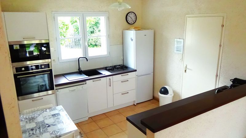 photo 15 Owner direct vacation rental Bretignolles sur mer maison Pays de la Loire Vende Summer kitchen