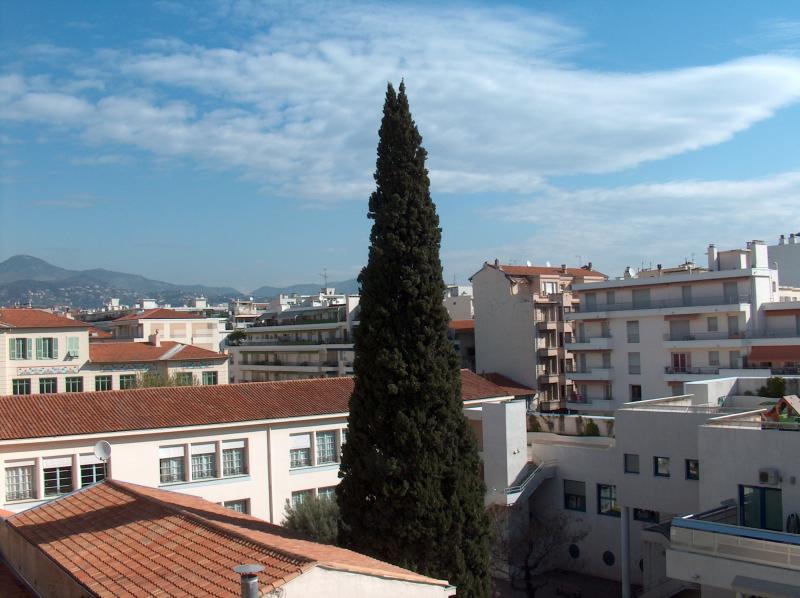 photo 14 Owner direct vacation rental Nice studio Provence-Alpes-Cte d'Azur Alpes-Maritimes View from the balcony