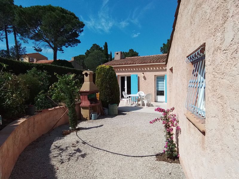 photo 4 Owner direct vacation rental Sainte Maxime maison Provence-Alpes-Cte d'Azur Var Outside view