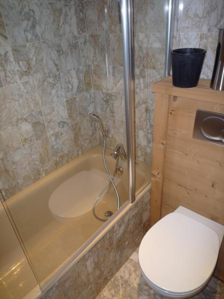 photo 13 Owner direct vacation rental Megve appartement Rhone-Alps Haute-Savoie bathroom 2