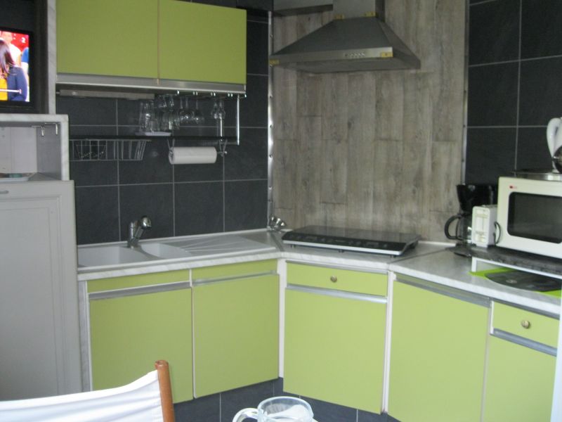 photo 10 Owner direct vacation rental Saint Malo studio Brittany Ille et Vilaine Open-plan kitchen