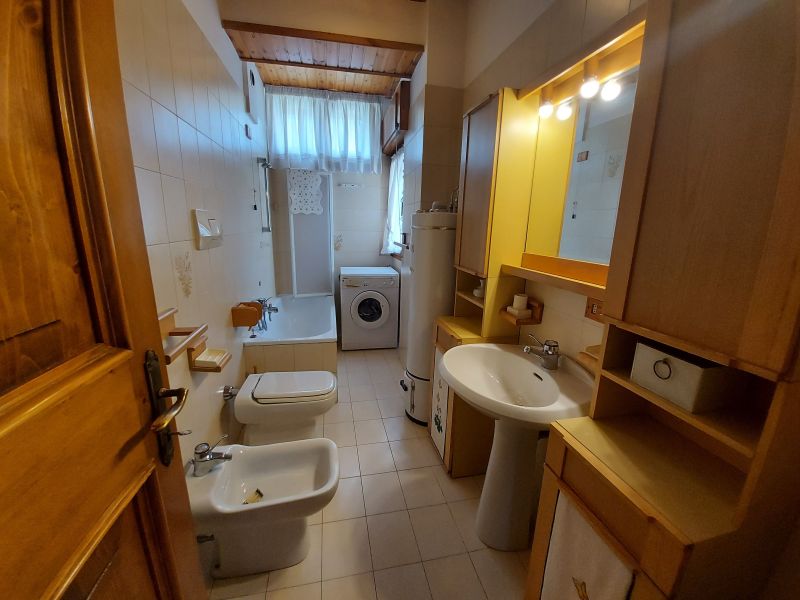 photo 17 Owner direct vacation rental Cortina d'Ampezzo appartement Veneto Belluno Province bathroom