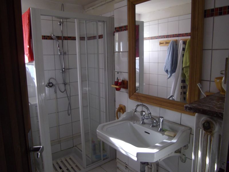 photo 11 Owner direct vacation rental Les Contamines Montjoie chalet Rhone-Alps Haute-Savoie Washing facilities 2