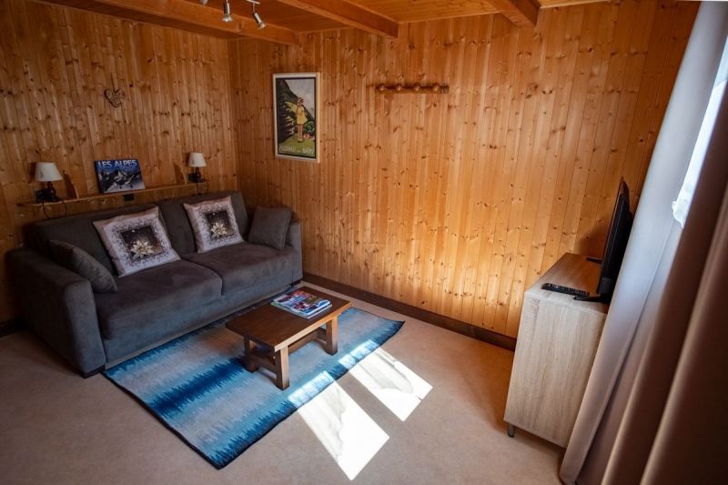 photo 8 Owner direct vacation rental Les Contamines Montjoie chalet Rhone-Alps Haute-Savoie Sitting room