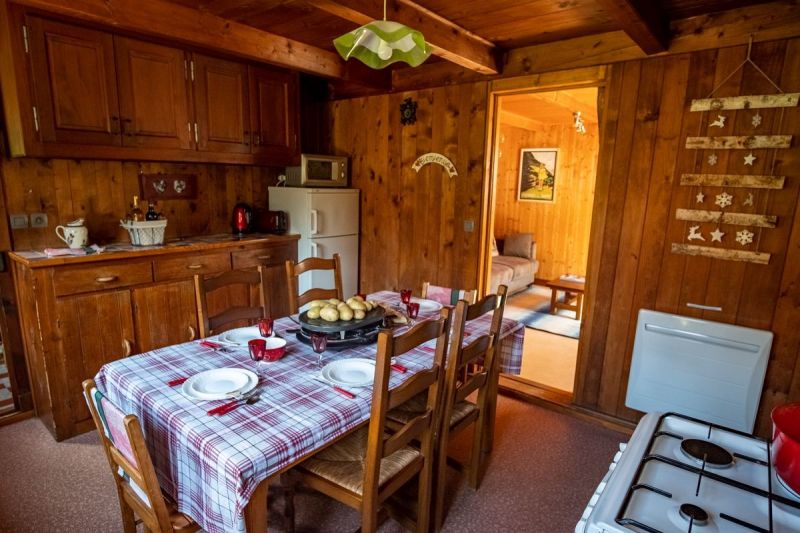photo 3 Owner direct vacation rental Les Contamines Montjoie chalet Rhone-Alps Haute-Savoie Sep. kitchen