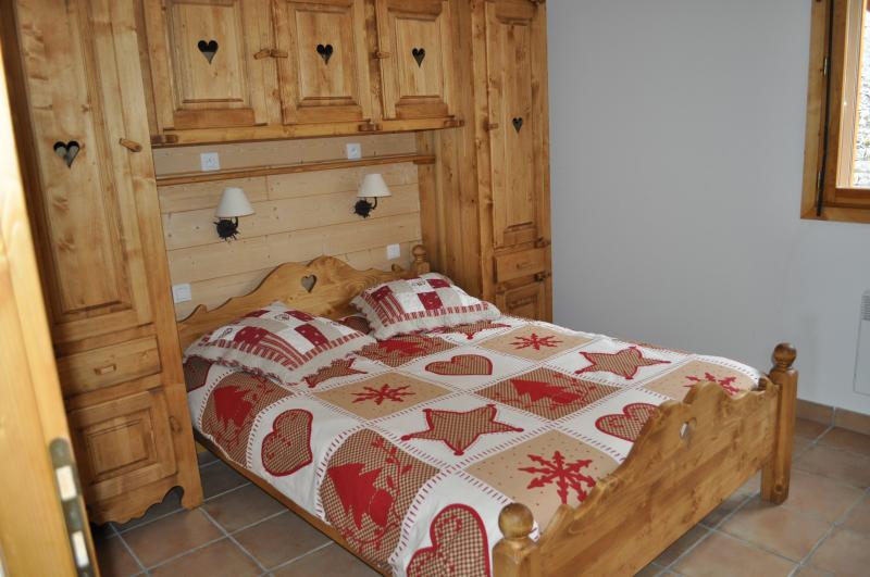 photo 5 Owner direct vacation rental La Rosire 1850 appartement Rhone-Alps Savoie bedroom 1