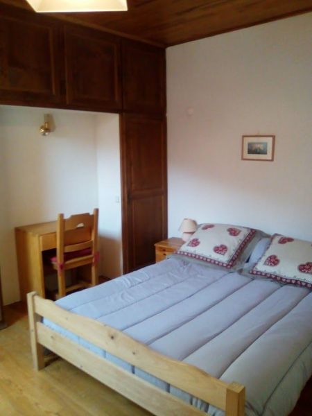 photo 9 Owner direct vacation rental Bourg saint Maurice appartement Rhone-Alps Savoie bedroom 1