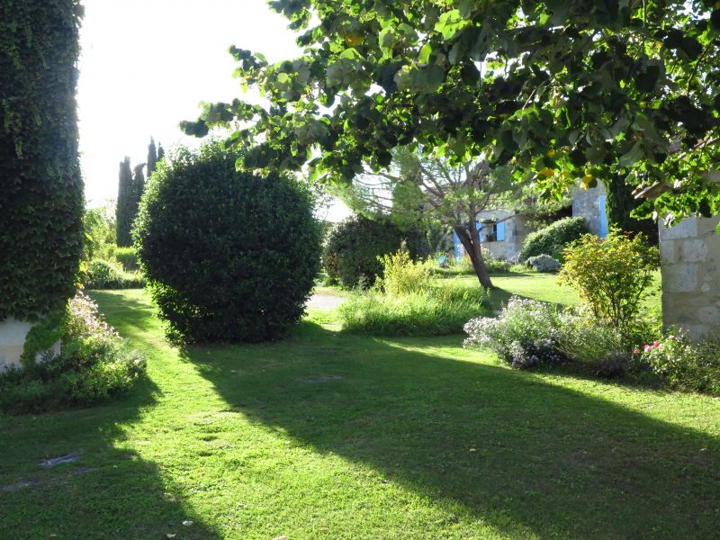 photo 12 Owner direct vacation rental Monpazier gite Aquitaine Dordogne Garden
