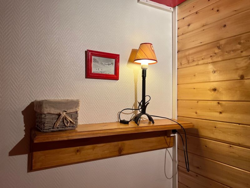 photo 16 Owner direct vacation rental Tignes studio Rhone-Alps Savoie Extra sleeping accommodation 1