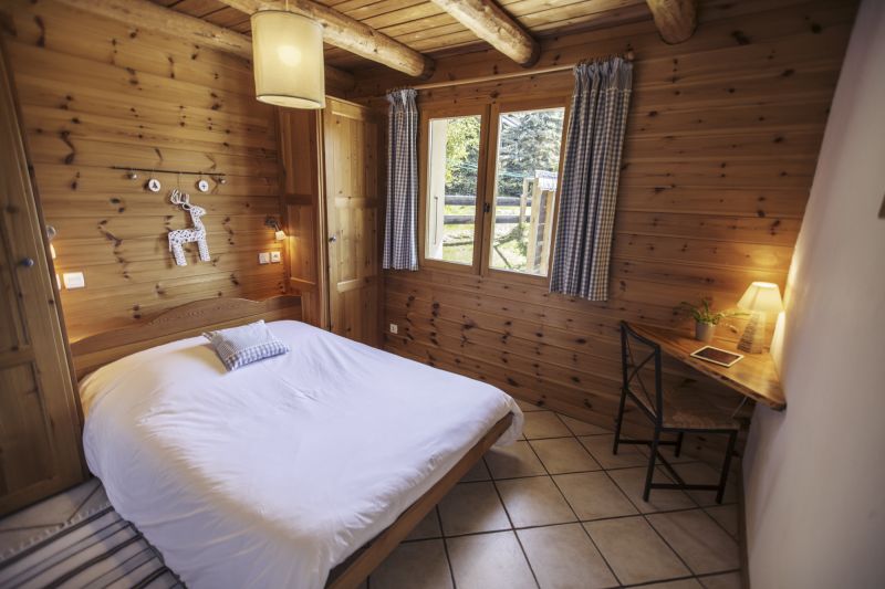 photo 11 Owner direct vacation rental Serre Chevalier chalet Provence-Alpes-Cte d'Azur Hautes-Alpes bedroom 1