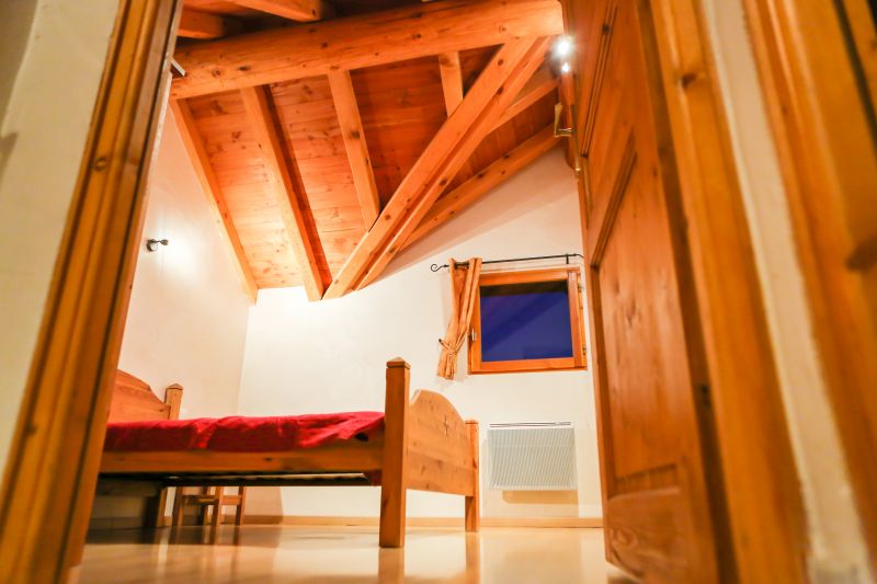 photo 4 Owner direct vacation rental Valloire gite Rhone-Alps Savoie bedroom 4