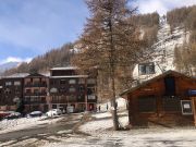 French Alps mountain and ski rentals: studio no. 3204