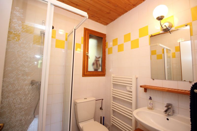 photo 12 Owner direct vacation rental Valfrjus chalet Rhone-Alps Savoie Washing facilities