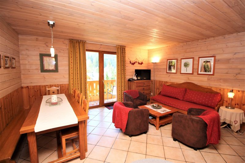 photo 3 Owner direct vacation rental Valfrjus chalet Rhone-Alps Savoie Living room 1