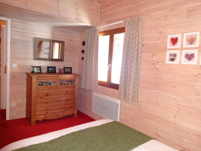 photo 7 Owner direct vacation rental Valfrjus chalet Rhone-Alps Savoie bedroom 6