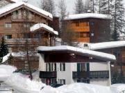 Killy Ski Area mountain and ski rentals: appartement no. 3368