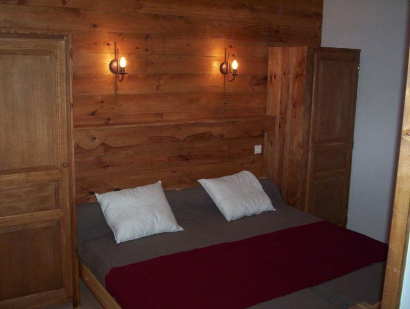 photo 6 Owner direct vacation rental Valloire chalet Rhone-Alps Savoie bedroom 2