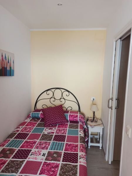 photo 19 Owner direct vacation rental Miami Playa appartement Catalonia Tarragona (province of) bedroom 2