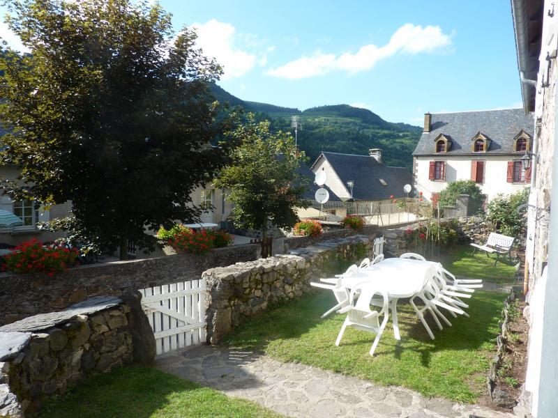 photo 14 Owner direct vacation rental Besse - Super Besse maison Auvergne Puy-de-Dme Outside view