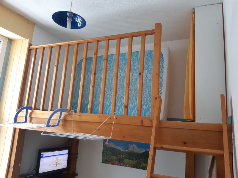 photo 4 Owner direct vacation rental Barges appartement Midi-Pyrnes Hautes-Pyrnes Mezzanine