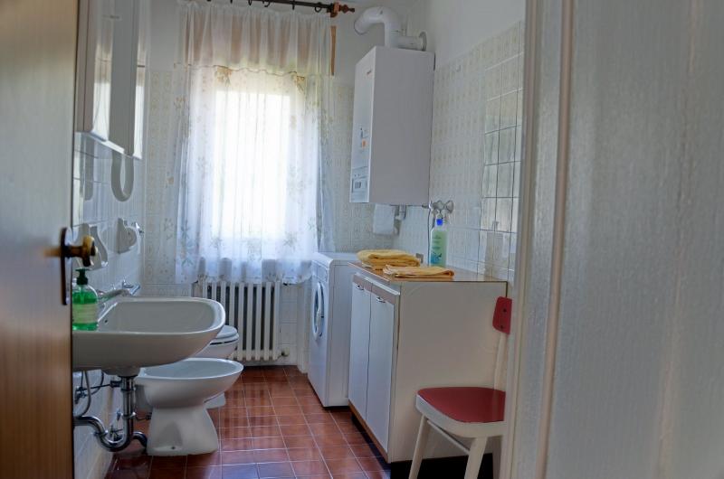 photo 8 Owner direct vacation rental Cortina d'Ampezzo appartement Veneto Belluno Province Washing facilities