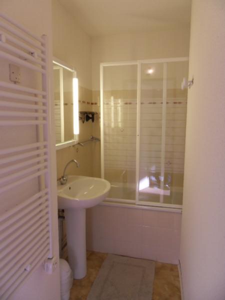 photo 12 Owner direct vacation rental Font Romeu appartement Languedoc-Roussillon Pyrnes-Orientales bathroom