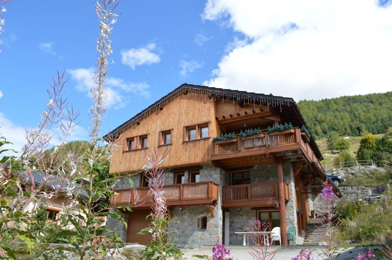 photo 0 Owner direct vacation rental Les Menuires chalet Rhone-Alps Savoie Outside view