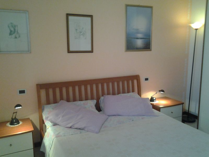 photo 5 Owner direct vacation rental Lazise appartement Veneto Verona Province bedroom 1