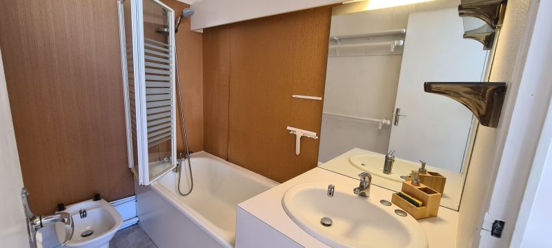 photo 15 Owner direct vacation rental La Mongie appartement Midi-Pyrnes Hautes-Pyrnes bathroom 2