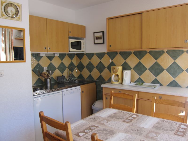 photo 1 Owner direct vacation rental Piau Engaly appartement Midi-Pyrnes Hautes-Pyrnes Kitchenette
