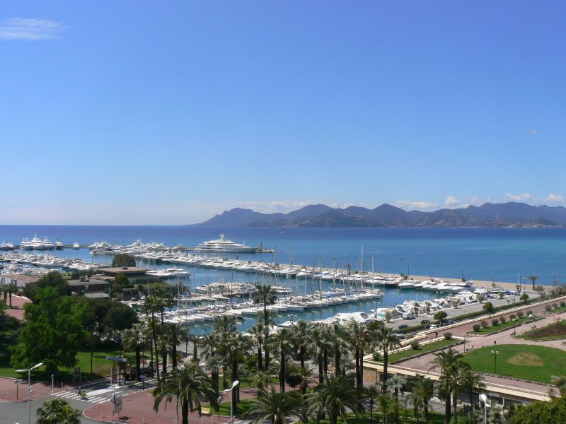 photo 1 Owner direct vacation rental Cannes appartement Provence-Alpes-Cte d'Azur Alpes-Maritimes View from the balcony