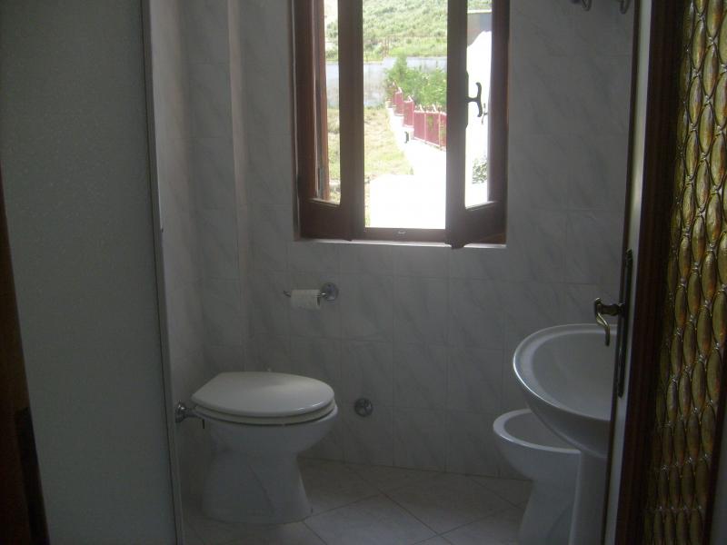 photo 13 Owner direct vacation rental Peschici villa Puglia Foggia Province bathroom