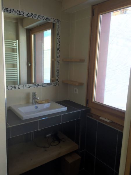 photo 15 Owner direct vacation rental Tignes appartement Rhone-Alps Savoie bathroom 2