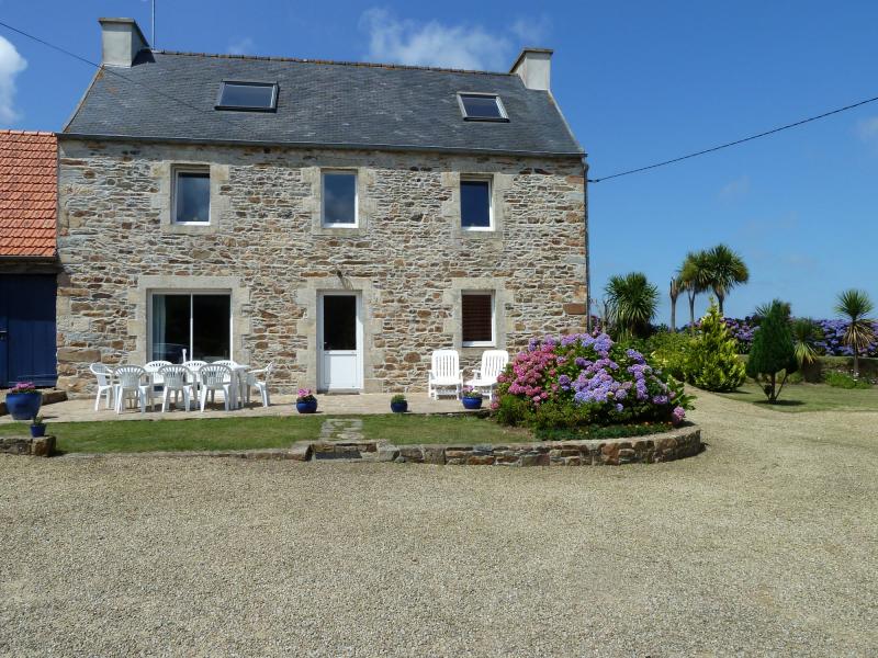 photo 20 Owner direct vacation rental Locquirec maison Brittany Finistre Outside view