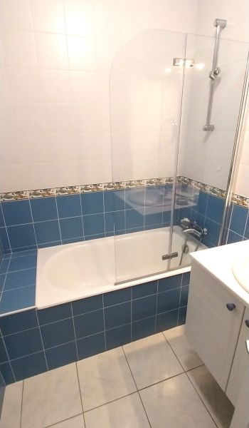 photo 22 Owner direct vacation rental Quiberon maison Brittany Morbihan bathroom