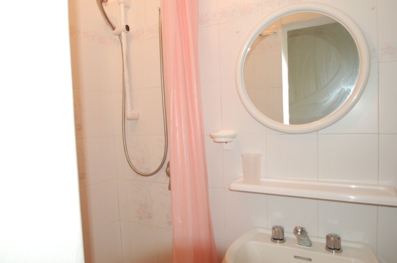 photo 13 Owner direct vacation rental Principina a Mare appartement Tuscany Grosseto Province bathroom 2