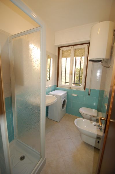 photo 11 Owner direct vacation rental Principina a Mare appartement Tuscany Grosseto Province bathroom 1