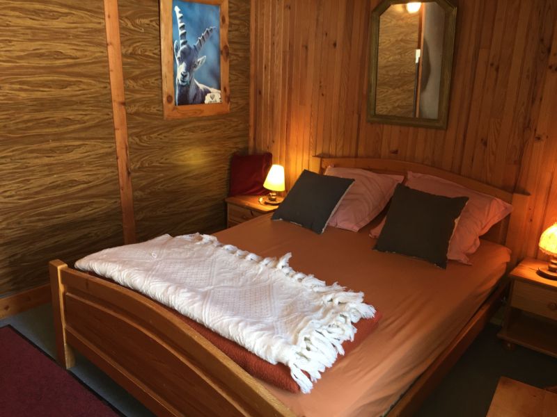 photo 15 Owner direct vacation rental Arvieux en Queyras appartement Provence-Alpes-Cte d'Azur Hautes-Alpes bedroom 1