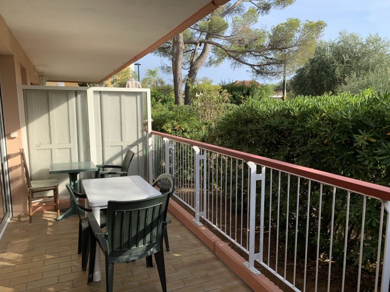 photo 4 Owner direct vacation rental Saint Aygulf studio Provence-Alpes-Cte d'Azur Var Balcony