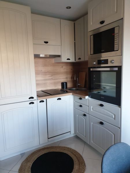 photo 2 Owner direct vacation rental Cabourg appartement Basse-Normandie Calvados Kitchenette