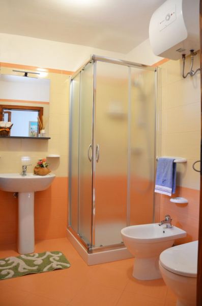 photo 9 Owner direct vacation rental Santa Maria di Leuca insolite Puglia Lecce Province bathroom
