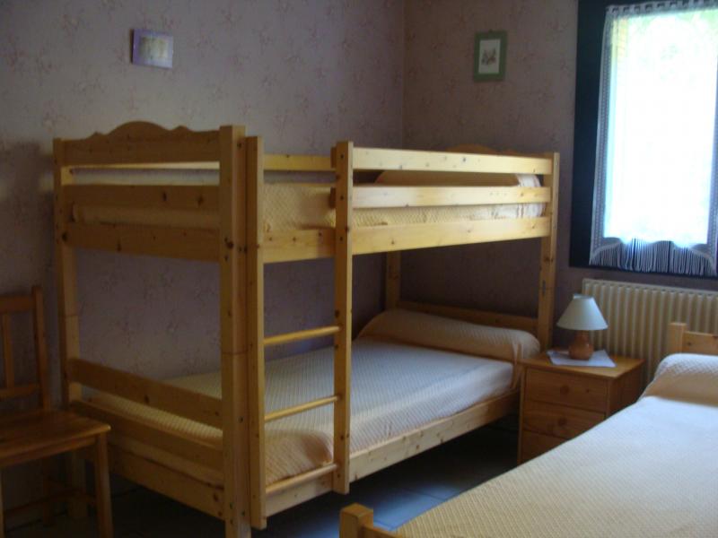 photo 5 Owner direct vacation rental Ceillac en Queyras appartement Provence-Alpes-Cte d'Azur Hautes-Alpes bedroom 2