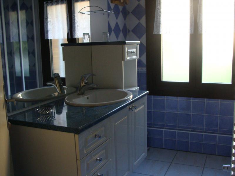 photo 6 Owner direct vacation rental Ceillac en Queyras appartement Provence-Alpes-Cte d'Azur Hautes-Alpes bathroom