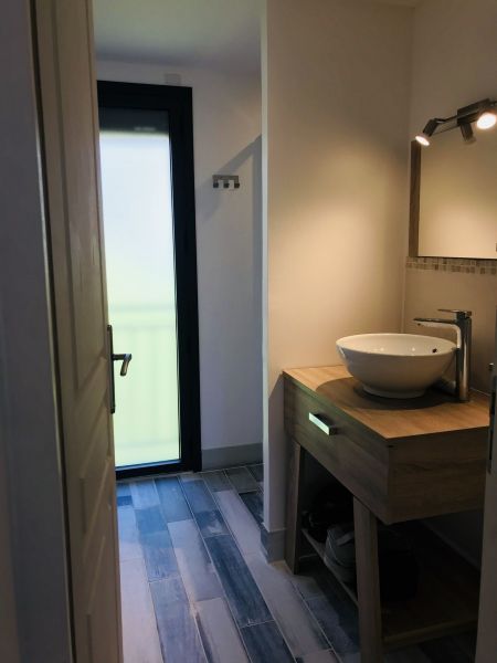 photo 17 Owner direct vacation rental Saint Raphael villa Provence-Alpes-Cte d'Azur Var Washing facilities
