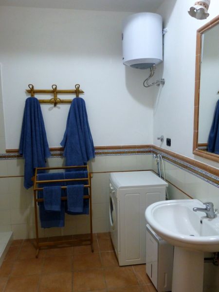 photo 6 Owner direct vacation rental Maratea appartement Basilicate Potenza Province bathroom