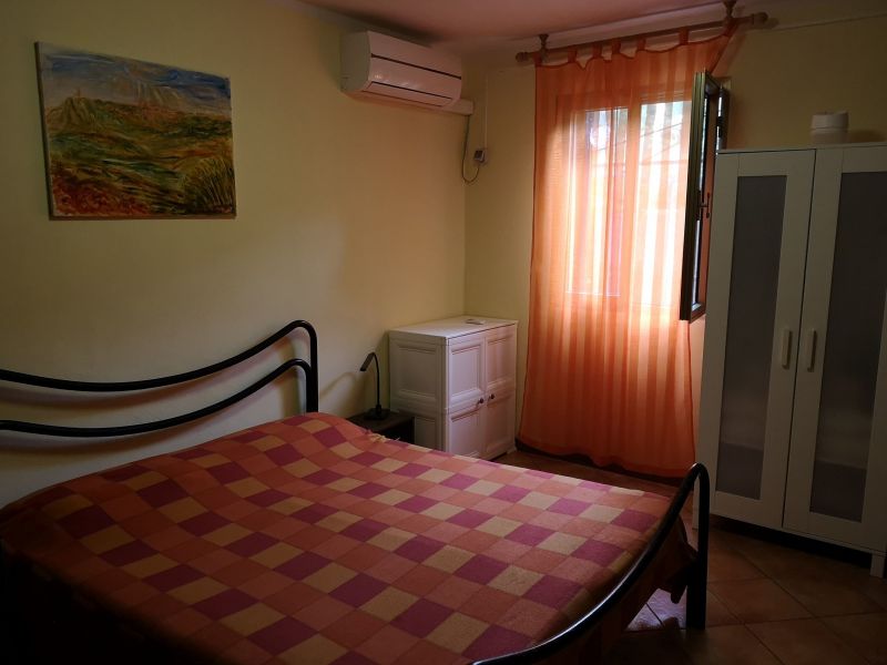 photo 11 Owner direct vacation rental Porto Azzurro appartement Tuscany Elba Island bedroom 1