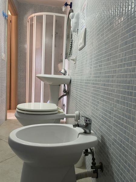 photo 14 Owner direct vacation rental Rodi Garganico appartement Puglia Foggia Province bathroom